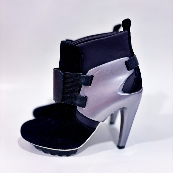 UNITED NUDE Black Eros Heeled Booties - Picture 8 of 8